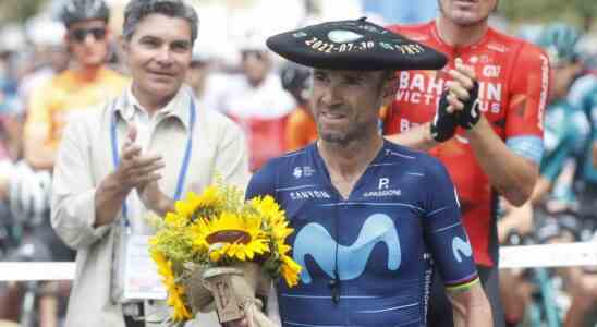 1660577456 DSM mit Spitzenreiter Arensman in der Vuelta Movistar mit Valverde