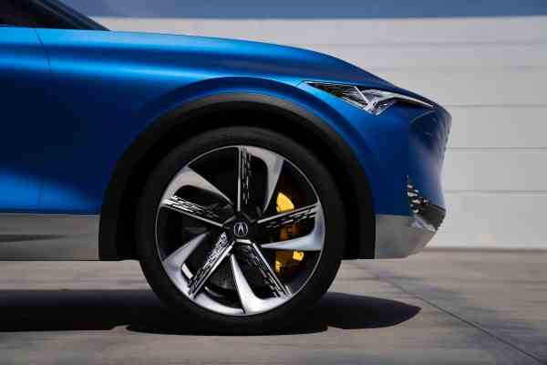 Acuras Vision fuer Elektrofahrzeuge ist ein SUV Konzept das von F1