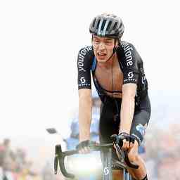 Arensman fiel aus Spitzengruppe Vuelta zurueck „Gemeinsam mit Team entschieden