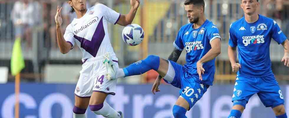 Atalanta haelt Mailand unentschieden Fiorentina hat einen schlechten General gegenueber