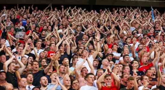 Auch Twente erhaelt Applaus nach Europapokal Aus „Die Leute sind wieder