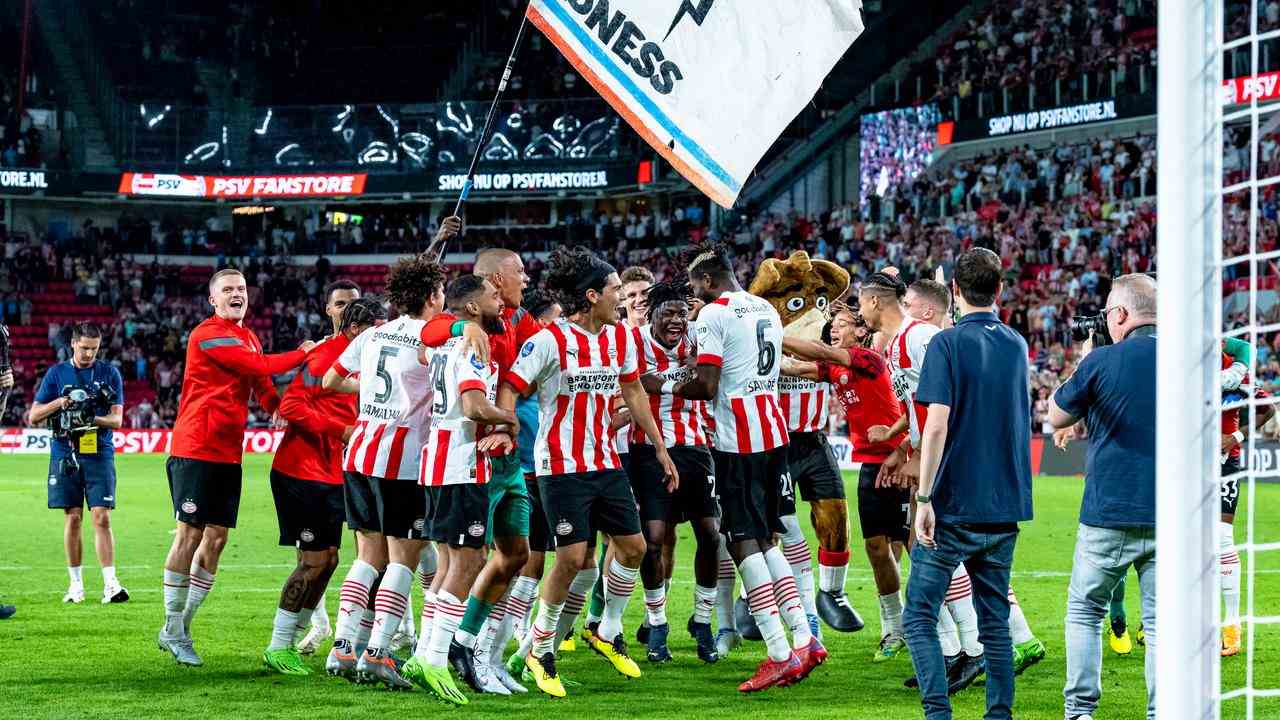 PSV-Duell mit Rangers FC um ein Champions-League-Ticket.