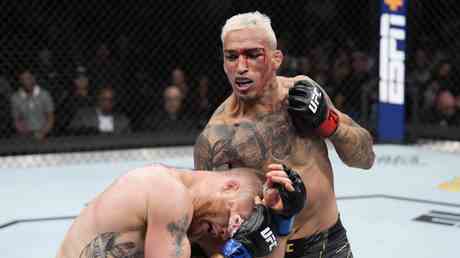 Ex UFC Leichtgewichts Champion Oliveira schimpft ueber Khabibs „Arroganz VIDEO — Sport
