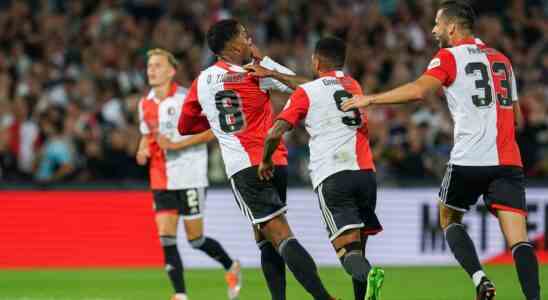 Feyenoord schlaegt Emmen dank der ersten Tore von Timber Gimenez