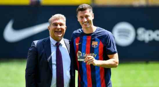 Frenkie de Jong dreht in beruechtigter Transfer Soap beim FC Barcelona