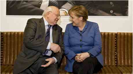 Gorbatschow „veraenderte mein Leben – Merkel — World