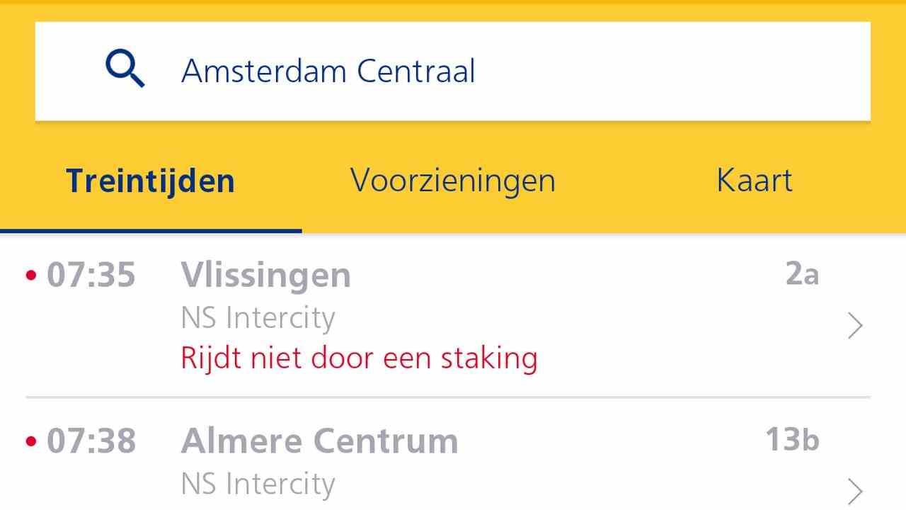 Der NS-Reiseplaner zeigt, dass viele Züge in Amsterdam Central nicht fahren.