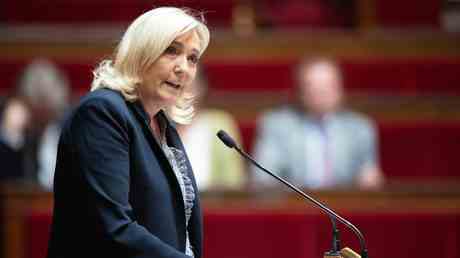 Le Pen beschuldigt Macron der „Luege — World