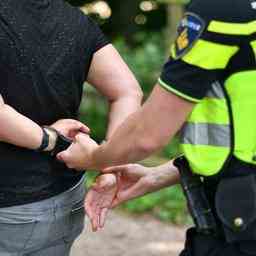 Mann 35 nach Falschmeldung in Burgh Haamstede festgenommen JETZT