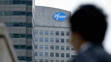 Pfizer wird beschuldigt ein „offensichtlich illegales Stipendienprogramm angeboten zu haben