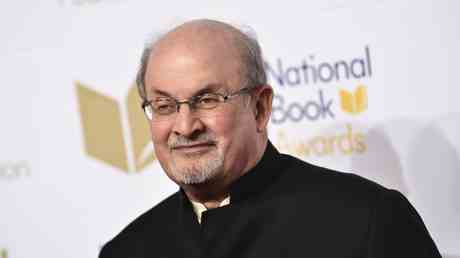 Salman Rushdie selbst ist schuld am Angriff – Iran —