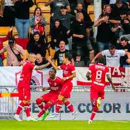 Van Bommel gewinnt erneut mit Antwerpen und steht kurz vor