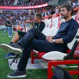 Van Bommel verliert zu Hause gegen Antwerpen und ist in