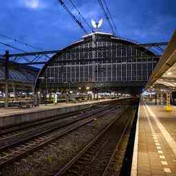 Vierter Streiktag NS Personal stoppt den Zugverkehr in den Niederlanden