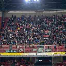Wegen antisemitischer Lieder keine PSV Fans beim naechsten Ajax PSV willkommen