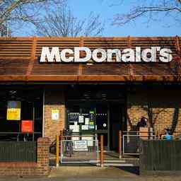 Alle britischen McDonalds Filialen haben am Montag wegen koeniglicher Beerdigung geschlossen