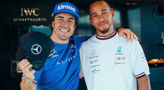 Alonso bedauert Hamiltons Bordfunk und haelt fortan den Mund
