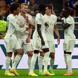 Bayern gewinnt dank schoener Tore bei Inter Hattrick Lewandowski bei