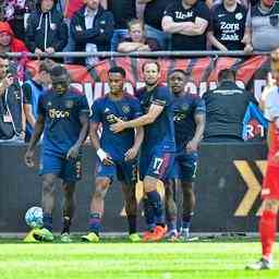 Der FC Utrecht verhaengt vier Stadionverbote wegen Affengeraeuschen gegen Brobbey