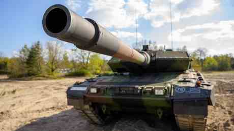 Deutschland weigert sich der Ukraine Kampfpanzer zu geben — World
