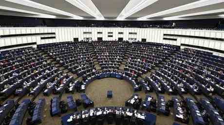 Die EU brandmarkt ihren eigenen Mitgliedsstaat als „Autokratie — World