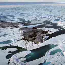 Die noerdlichste Insel der Welt entpuppt sich als kiesbedeckter Eisberg