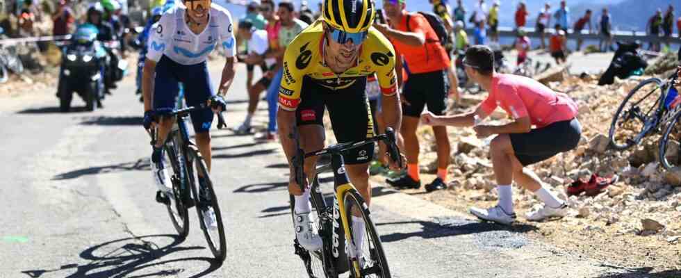 Roglic versetzt Spitzenreiter Evenepoel in der schweren Bergetappe der Vuelta