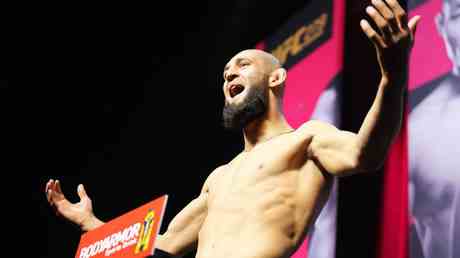 UFC Trainer gibt „Sorge waehrend der Gewichtsreduktion des tschetschenischen Stars zu