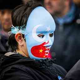 Uiguren verhungern zu Hause aufgrund der extremen chinesischen Sperrung
