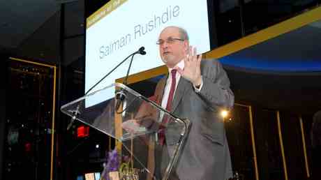 Der Agent von Salman Rushdie informiert ueber den Gesundheitszustand des