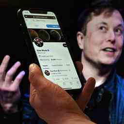 Der Deal ist vollzogen Elon Musk kauft Twitter offiziell fuer