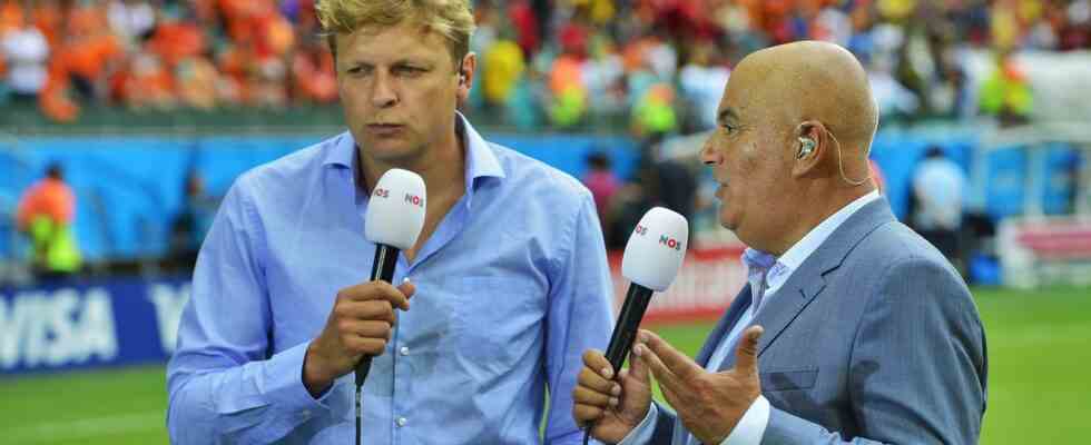 Die Orange Mannschaft wird Jeroen Elshoff waehrend der Weltmeisterschaft in Katar