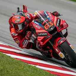 MotoGP Leader Bagnaia gewinnt in Malaysia Titelkampf wird am letzten Wochenende