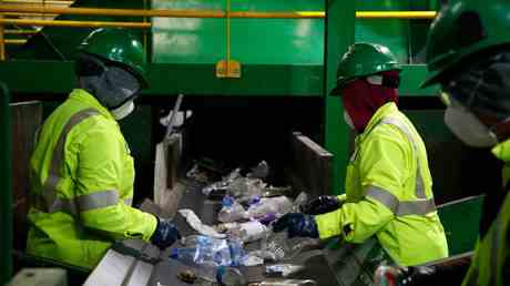 Plastikrecycling ein „gescheitertes Konzept – Greenpeace — World