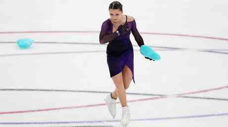 Valieva verweigert Fragen zu Dopingfaellen zur Rueckkehr nach Moskau —