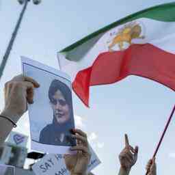 Der Iran versucht Demonstrationen in der kurdischen Region mit Gewalt