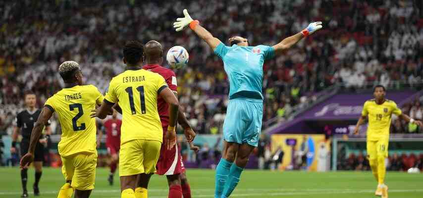 Gastgeberland Katar verliert im Eroeffnungsspiel der Fussball Weltmeisterschaft gegen Ecuador keine
