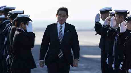 Japan beschuldigt Nachbar seine Souveraenitaet verletzt zu haben — World