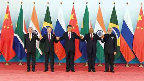 Moskau schlaegt vor wie viele Laender BRICS beitreten wollen —