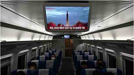 Pjoengjang feuert 100 Granaten und mehr Raketen ab – Seoul