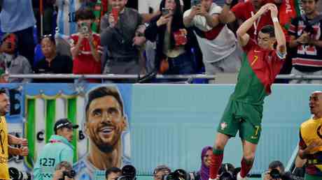 Ronaldo schreibt mit Portugals Sieg WM Geschichte — Sport