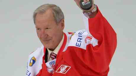 Russische Eishockey Ikone stirbt im Alter von 77 — Sport