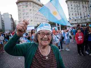 Buenos Aires viert feest, tranen bij Argentijnse coach Scaloni