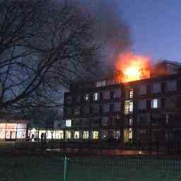 Asylbewerberzentrum in Middelburg nach Brand im vierten Stock evakuiert