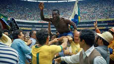 Brasilianische Fussballikone Pele stirbt im Alter von 82 — Sport
