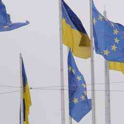 EU Laender setzen Milliardenhilfe fuer die Ukraine ohne Ungarn fort