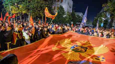 Gesetzgeber von Montenegro des „Verrats beschuldigt — World