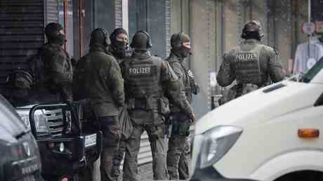 Polizei riegelt Stadtzentrum in Deutschland nach „Geiselnahme ab — World