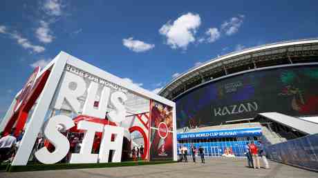 Russische offizielle Kommentare zu Plaenen fuer den UEFA Superpokal — Sport