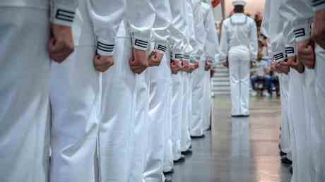 US Navy will mehr leistungsschwache Seeleute behalten — World